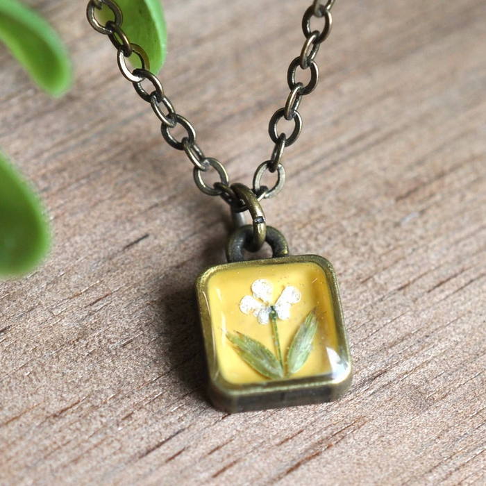 Pressed Flower Tiny Square Necklace