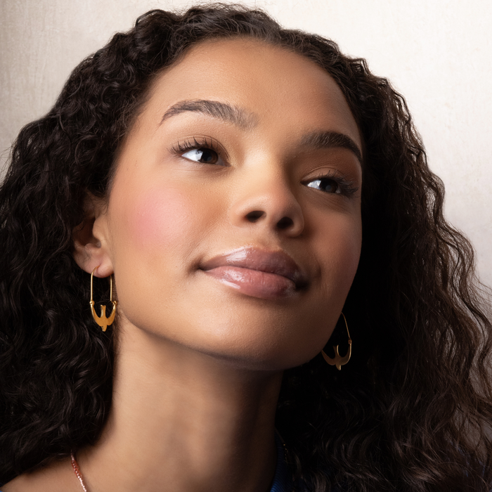 Refined Icon Earring - Swallow Hoop/Gold