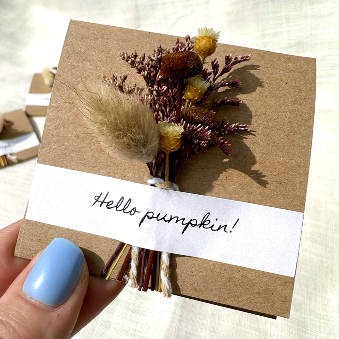 Hello Pumpkin! Mini Dried Floral Bouquet Card for Autumn