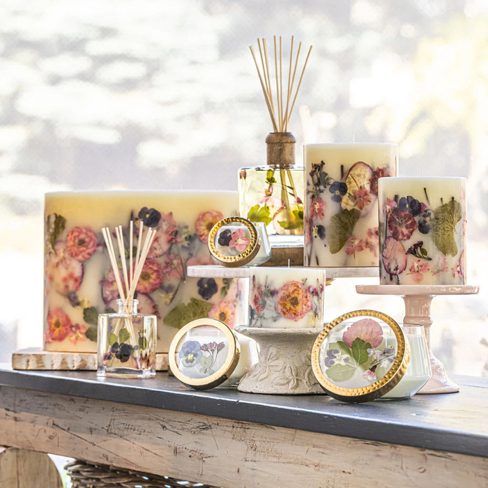 Large Accent Botanical Candle - Blushing Rosewood