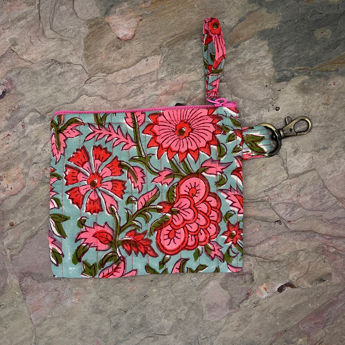 Quilted Tote Bag With Travel Pouch - Pink Carnation