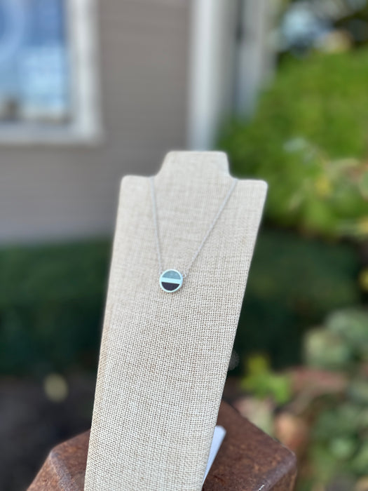 Luxe Horizon Stationary Necklace
