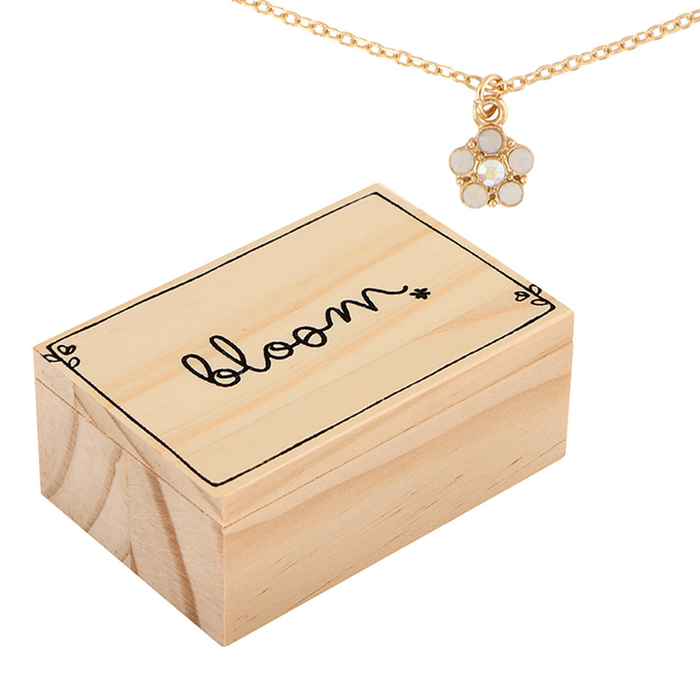 Crystal Daisy Necklace