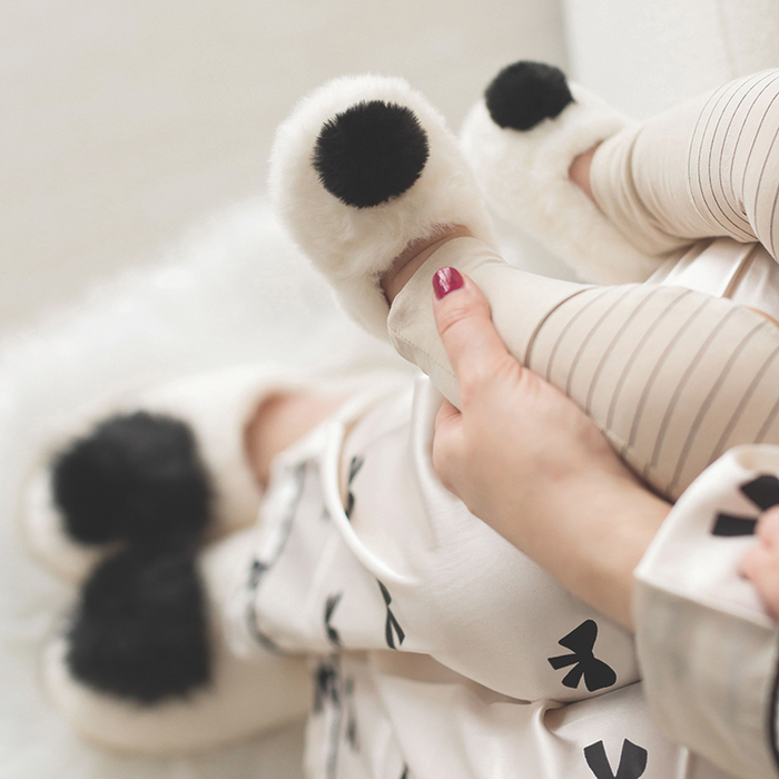 Plush Baby Slippers - Ivory/Black