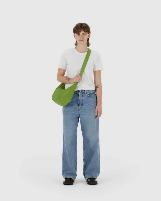 Medium Nylon Crescent Bag - Green juice