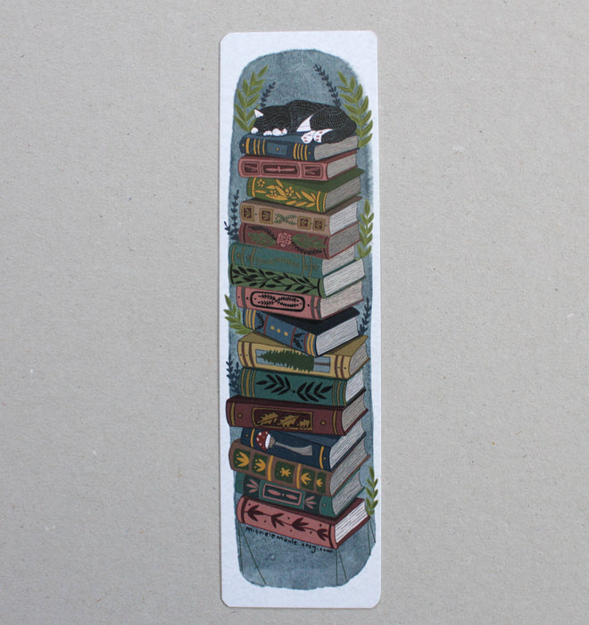 Bookmark - Cozy Cat with Books