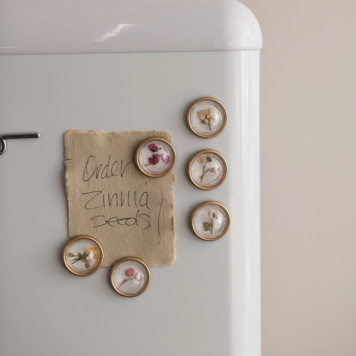 Resin Press Flower Convex Magnet Set