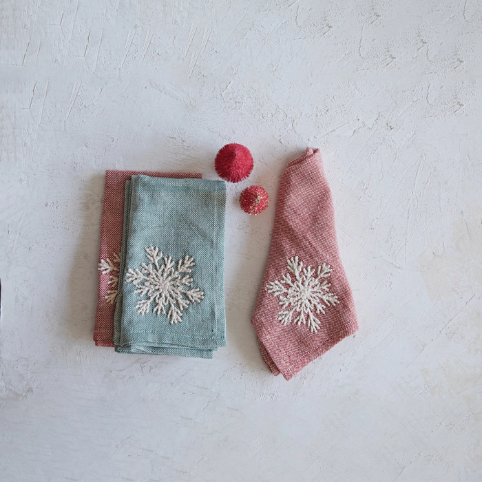 Set of 4 Square Cotton napkins with Snowflake