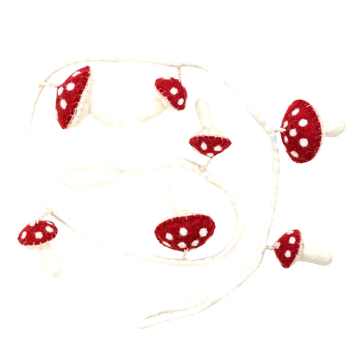 Red Mushroom Short Felt Garland