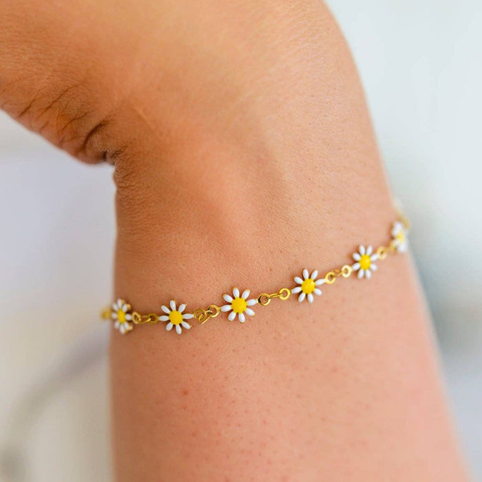 Wildflower Bracelet in White